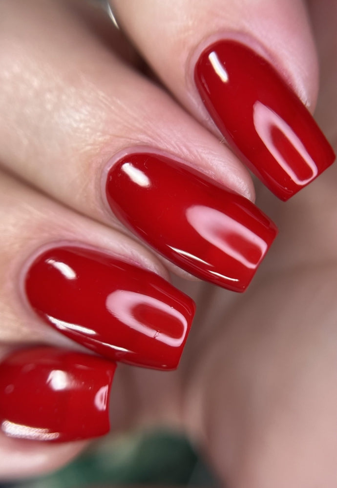 Dr.'s REMEDY Enriched Nail Polish / REMEDY Red (creme) 15ml